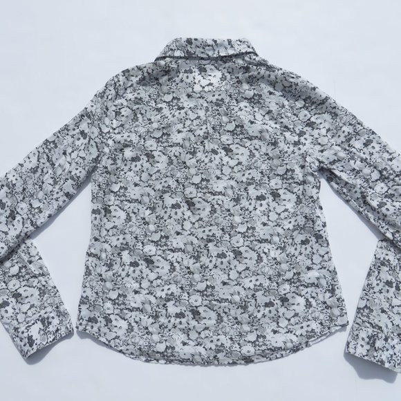 Aeropostale Shirt Women Button down shirt Floral Large NEW 100% Cotton Gray - Picture 11 of 11